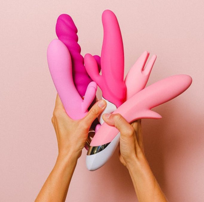 6 BENEFÍCIOS DO VIBRADOR PARA O CORPO